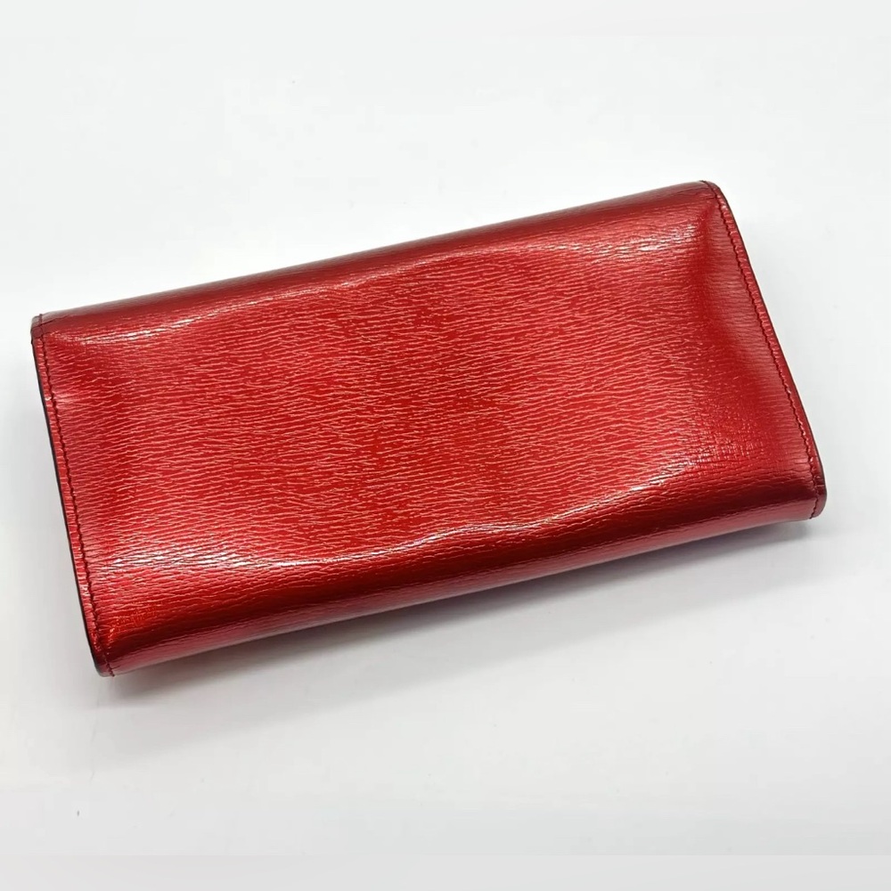 Gucci Lovely Heart Long Patent Wallet - Full Inclusion-Very Good Used Condition - Picture 3 of 14